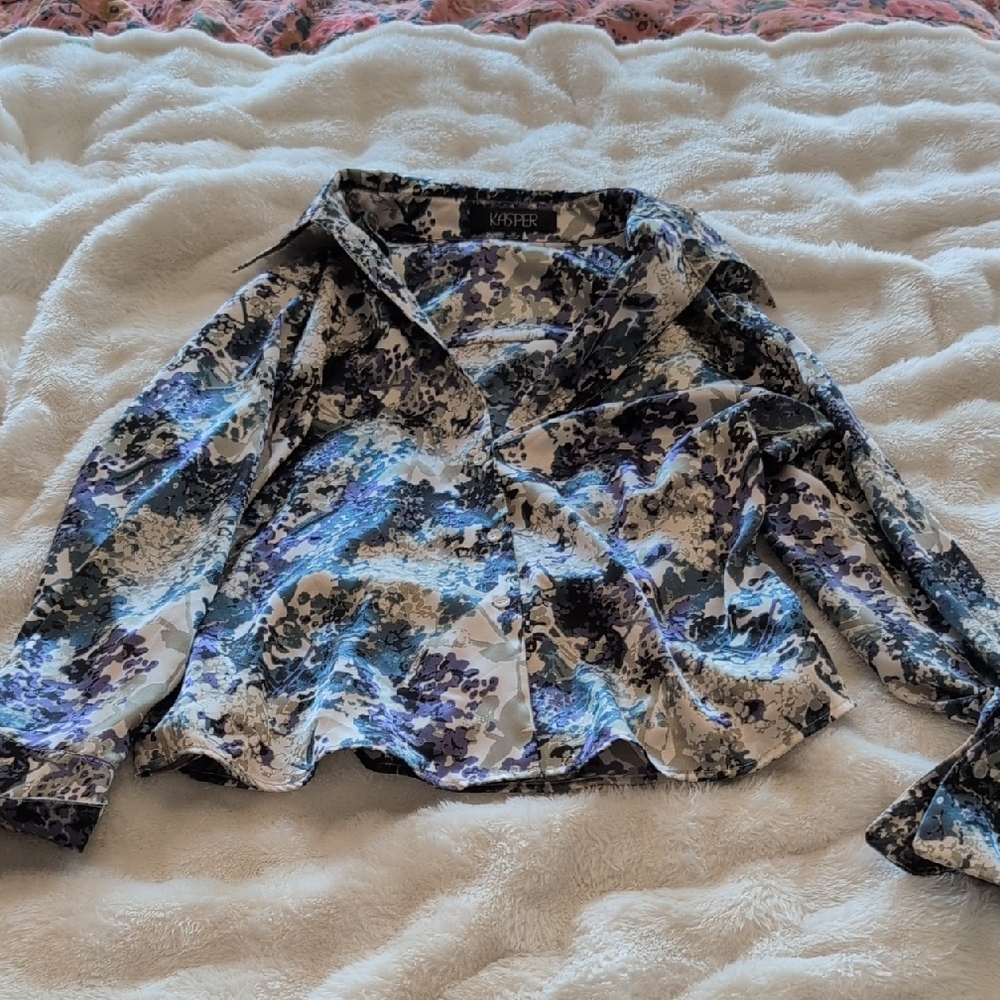 NWT Kasper Women's Floral Top - Blue and Black